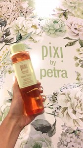 Exfoliate, brighten and smooth skin with Glow Tonic! Step 1: cleanse your face. Step 2: saturate a cotton pad with this miracle working toner. Step 3: Sweep the cotton pad across your face, neck and décolletage. Final step: Enjoy a healthy Pixi glow! bit.ly/2hBOZaI | Pixi Beauty