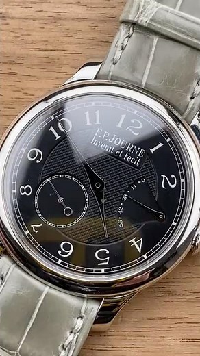 F.P. Journe Chronometre Souverain Black Label 1-Minute Watch Review