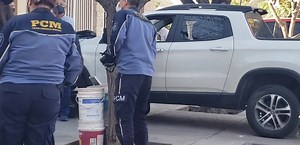 11K views · 124 reactions | Habrían encontrado vacunas contra el COVID-19 en un domicilio particular en San Rafael, ampliaremos | Curiosos del Poder | Facebook