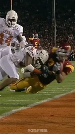 Texas vs USC in the 2006 Rose Bowl Was UNREAL 🔥 #collegefootball #football #cfb #highlights #explorepage | Cut Day Media