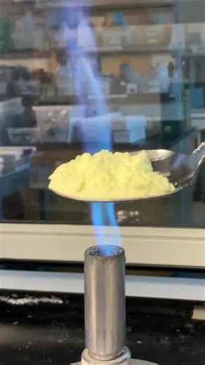 562K views · 3.2K reactions | Breaking Bad  Nope, just changing Sulfur #Chemistry #chemistrylab | Chemical Kim | Facebook