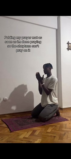 Hiding and Folding Prayer Mat in Islam