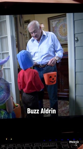 Best Big Bang Theory Cameos! | WatchMojo