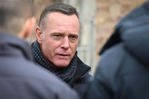 Chicago PD: 4 things nobody wants to admit about Hank Voight
