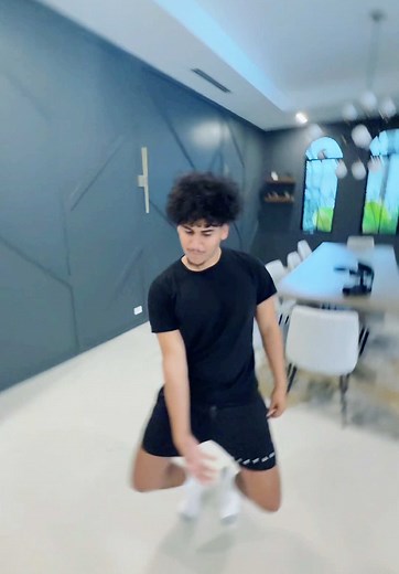 Yall ain’t kno my cameraman drop kawap @Cinny 😂#fyp #foryoupage #dance