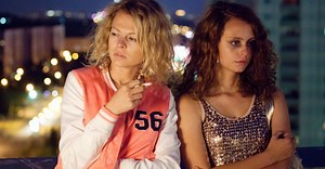 Little Thirteen · Film 2012 · Trailer · Kritik