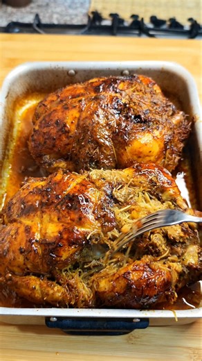 Chicken stuffed with vermicelli, roasted in the oven 💯😋