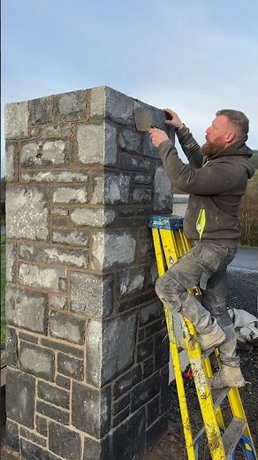 Building stone pillars #stonemasonry
