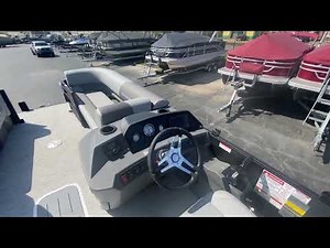 2025 Bennington 22 SSB Tritoon