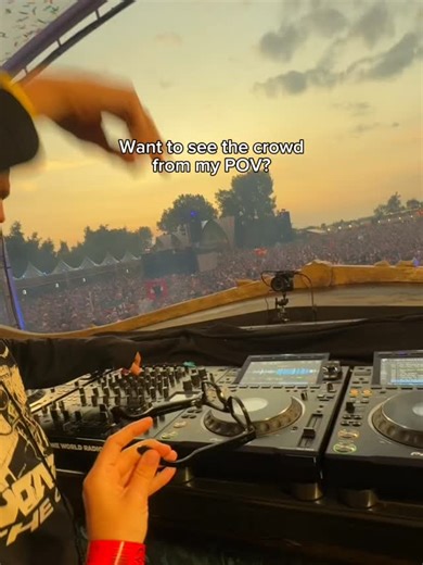 211K views · 328 reactions | POV: surprise set at The Gathering, the official Tomorrowland Opening Party ft. @raybanmeta | Kaskade | Facebook