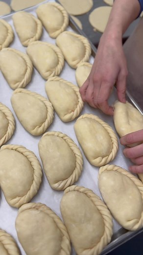 🎄Until December we are offering 20% off frozen, uncooked cocktail sized pasties (approx 200g each)🎄 The perfect Christmas party food or ideal if you have unexpected guests! Why not leave one out for Father Christmas? Phone 01326 221150 to order. #christmaspartyfood #gearfarm #cornishpasty #enjoy | Gear Farm Pasty Co