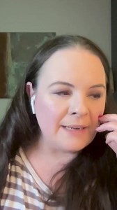 90K views · 873 reactions | NEW this week on Bialik Breakdown: 易 Jenna von Oy talks about the acceptance she found after beginning a relationship with a woman. Visit ▶️ https://bialikbreakdown.com/show for the full episode! #BialikBreakdown #mayimbialik #mentalhealthpodcast #mindfulnesspodcast #JennaVonOy | Mayim Bialik | Facebook