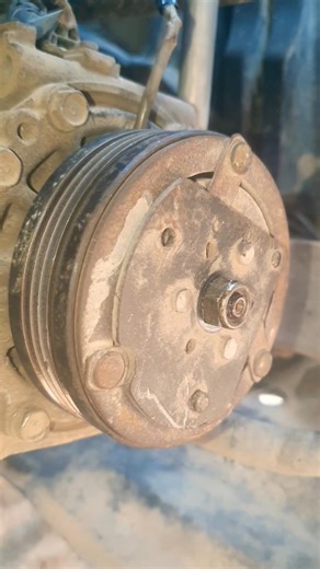 how does test car ac compressor clutch? #shorts #‪@technicalasif2293‬