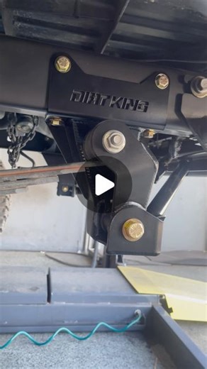 Dirt King® on Instagram: "@checkeredautomotivesolutions Finished up a clean install of our Tacoma shackle and hanger kit on this clean Tacoma! #DirtKing #ToyotaTacoma #Tacoma"