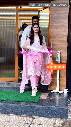 Raveena Tandon's Daughter Rasha Stuns in MULMUL Supima Cotton Set — Price Out! #rashathadani