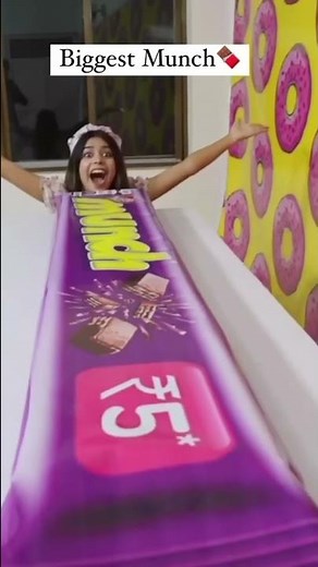 Biggest Munch in the World😍