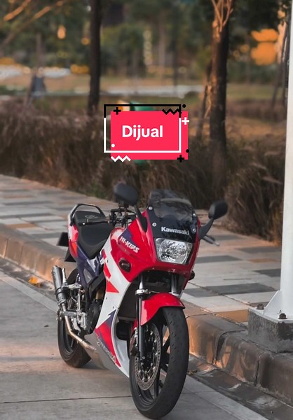 Dijual Kawasaki NINJA SSR (BASIC R 2008) Merah Putih