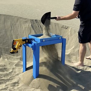 128K views · 171 reactions | My Sifting Machine Strikes Treasure! ️ | 5-Minute Recycle | Facebook