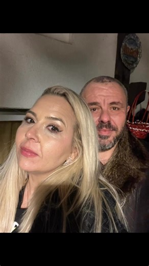 2025 m-a invatat multe. Mi a dat momente frumoase, dar si lectii de viata. 2025 nu a fost anul meu favorit dar l am trait exact asa cum a fost. 2025 a fost un an necesar si pentru asta ii sunt recunoscătoare. 2026 bine ai venit!🍾🥂 | Iordache Valentina