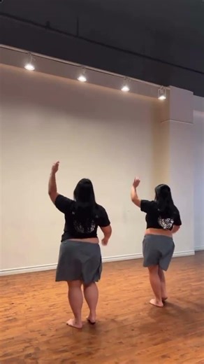 Incredible 'Ori Tahiti Synchronization! ✨ #Shorts