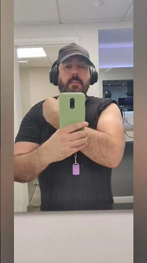 Muscle Twitching Benign Fasciculation Syndrome my story link in description #bfs #anxiety #health