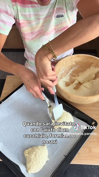 Pane al cucchiaio veloce: ricetta semplice e golosa