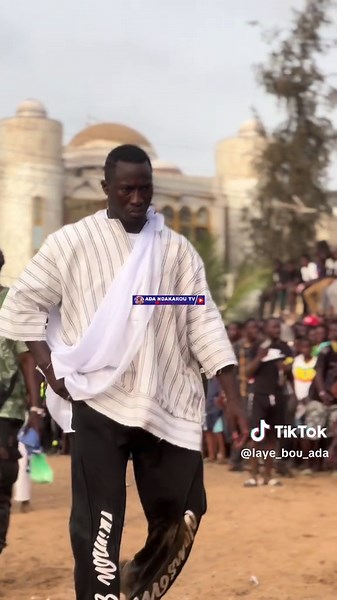 #100k @Laye Ndakarou #@aïdara.mbacke.niasse #@user3801851325038 #@Aba Kara Deco #@Fadame 2 Expert en Lutte