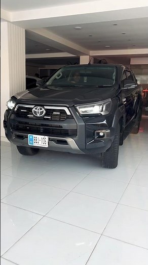 Toyota Hilux 2023 (Rocco)