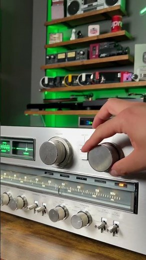 Timeless Sound: Discover the Sony STR-V6 Receiver—A Vintage Audio Legend! #sony #vintageaudio