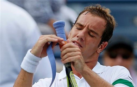 Best Tennis Overgrips [Reviewed & Playtested for 2025] - peRFect Tennis