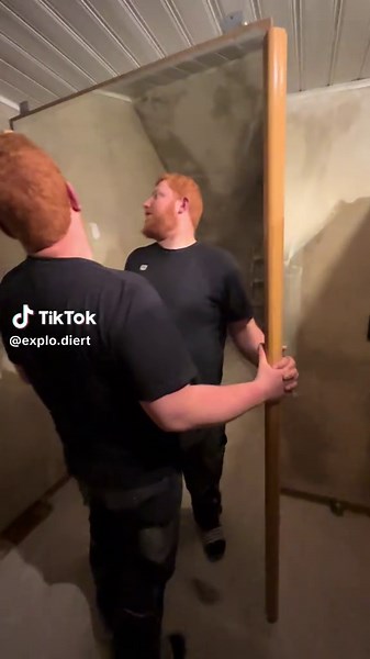 😂😂 #spiegel #baustelle #emsland #fyp #freunde #spaß