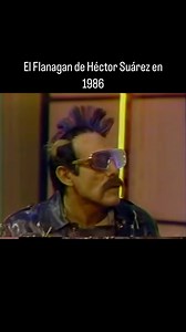 El Flanagan haciendo de las suyas en 1986, año mundialista en México. Se trata de Héctor Suárez en el programa “¿Qué nos pasa?”, acompañado en este sketch de José Elías Moreno. Curioso que el Flanagan le demanda al policía que no solamente cuiden a “greñaloca”, Maradona’ sino también a jugador mexicano Hugo Sánchez. Llegaste a ver este programa? #cdmx #mexico #televisiónmexicana #mexico1986 #televisionmexicana #mexicoretro #ochenteros #mexicolindoyquerido #mexicomaravilloso #comicosmexicanos #ac