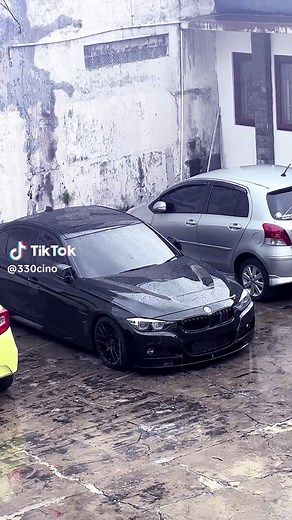 BMW M3 Cinematic Experience: Harga dan Spesifikasi