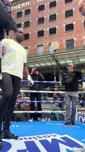 Wardley vs Dubois: World Title Showdown 🔥👑