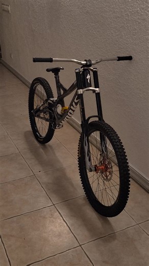 #fyp #specialized #dh #MTB #mtb @Specialized Bicycles