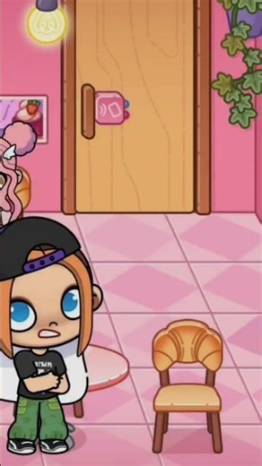 👉 She Uses a Chip Key… Secret Box Inside! 💳📦✨