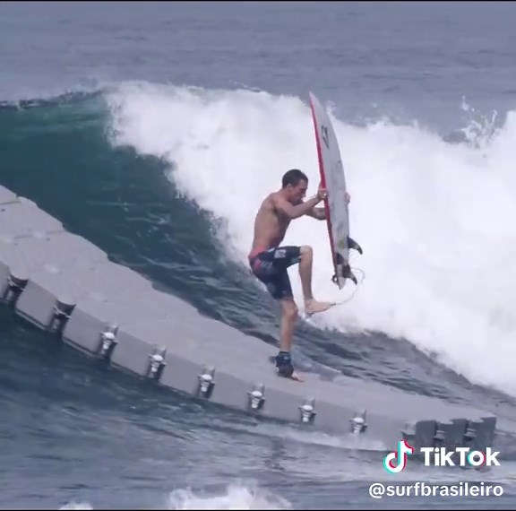Funny Surfing Moments That Will Make You Laugh