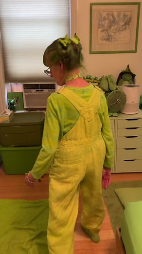 Protect @greenladybrooklyn at all cost. #nyc #fyp #viral