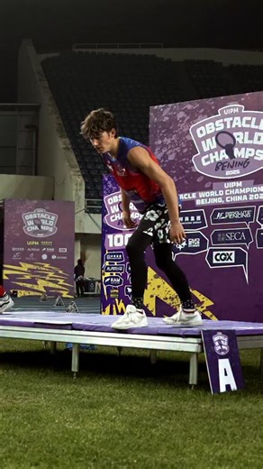 blink and you'll miss it. US 🇺🇸 ninja star Luke Beckstrand completes an epic double with 400m and 100m races🥇 ahead of brother Kai 🤝 His best time - 25.60 🚀🤯 | UIPM - World Pentathlon