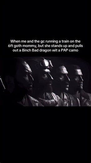 Tuff on Instagram: "电影制作人利用先进的电子动画技术将《五夜后宫》(FNAF) 中的角色变为了现实。这些机器人不仅仅是电影道具，而是由著名的吉姆·汉森怪物商店（Jim Henson’s Creature Shop）打造的复杂机械实体。每个角色内部都装有精密的水压和伺服电机系统，能够模拟人类的动作和细微的面部表情。 与完全依赖 CGI（电脑绘图）不同，导演选择使用实物模型来增强恐怖的真实感。这种电子动画技术捕捉了金属摩擦和重量感，使观众能感受到这些机器人带来的压迫感。在拍摄现场，多名操作员通过远程控制系统同步协作，一个人控制头部动作，另一个人负责眼神，这种精细的配合让弗雷迪和他的伙伴们仿佛真的拥有了灵魂。这种结合了传统手工艺与现代科技的拍摄方式，完美还原了游戏最初带给粉丝的惊悚体验。 #五夜后宫 #电影 #知识 #事实 #你知道吗 推荐 科技 创新 电影幕后 技术 恐怖游戏 热门"