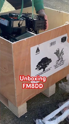 What’s in the BOX - Forest master FM8DD wood chipper.
