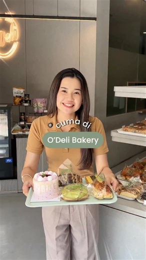 O'Deli Bakery Surabaya | Roti, Cakes, Pudding , Dessert on Instagram: "Mau cari roti yang manis atau gurih? Semua ada, dijamin harga terjangkau! Lagi butuh snack box buat acara? O’Deli Bakery juga siap bantu! 😉 _ O’Deli, so delicious! Visit us: SURABAYA 📍 Jl. Dinoyo No. 65 📍 Jl. Waterpark Boulevard, Ruko Kozko BC-15, Citraland 📍 Ciputra World Mall (Foodwave Lt.3) GRESIK 📍 Jl. Dr. Wahidin Sudiro Husodo, Ruko Citi 9 Contact us: 📱 +62 821-3297-4400 (WA) #odelibakery #snackbox #snackevent #inf