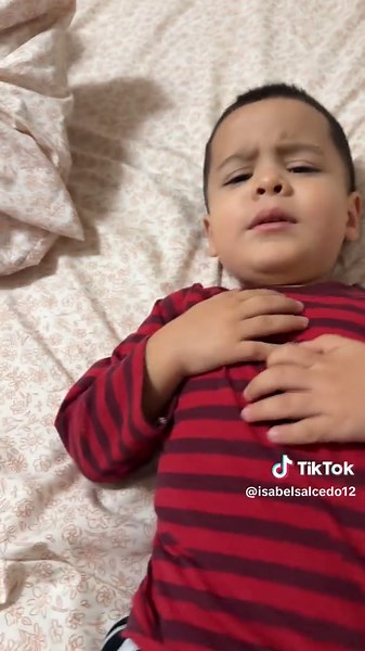 Day one: ARRIVAL! ♥️ Our very first elf in this house and I’m so excited to start this new tradition with my baby #elfontheshelf #elfarrival #forupage #foryou #christmas