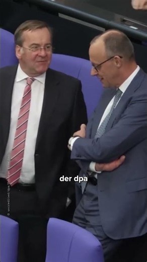 Bundestag members forgo planned 500 euro pay raise in 2026