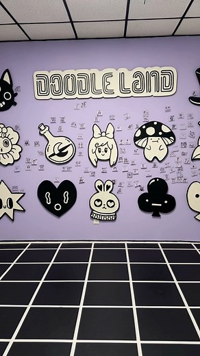 1.3K views | Doodle Land in the Heights is a new interactive art ️museum inspired by Alice In Wonderland. Make sure to book your interactive experience TODAY ! 1320 North Loop Houston, TX77009. #doodleland #theheightsart #interactive #artmuseum #aliceinwonderland #theme #puzzles | Stuff to Do in Houston | Facebook
