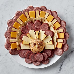 32 reactions · 12 shares | Planning a gathering this season? Take your table to a delicious new level with our easy and impressive serving tips ️ Check them out now on our blog: https://hf.gift/servingtips | Hickory Farms | Facebook