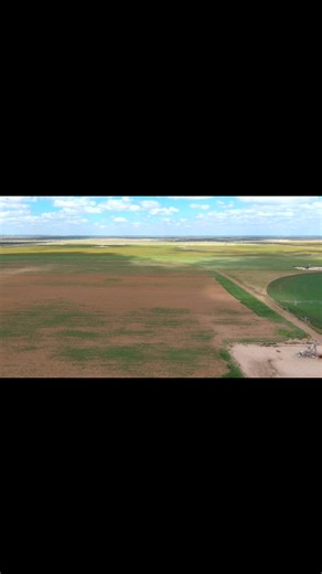 4 Corners Eckert Ranch for Sale in Howard County, TX! 📍0000 County Road 10, Big Spring, TX 79720 🔥Water, Water, Water Developer Dream - Team Up with Us to make this Dream a Reality, We have (4) 50 Acre Tracts in The Heart of The Permian Basin or Combined Tracts of 197 Acres. Cleared Old Hay Field ready to start turning dirt tomorrow if needed, No Brush to Clear. Water won't be an Issue. Howard Co yet Stanton Schools 7 miles as a crow flies. Not Far from The Ghost Town of Lomax, TX which was Es