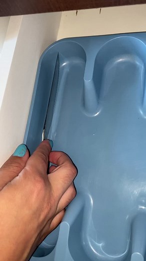 Organizando a gaveta de utensílios de cozinha