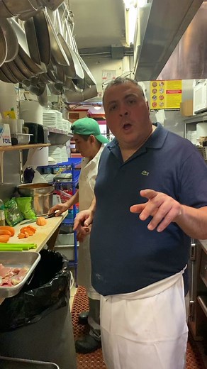 Professional Kitchen Cooking Techniques and Tips