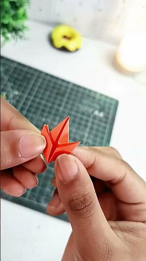 “DIY Maple Leaf 🍁 | Aesthetic Fall Craft (So Satisfying!) #trendingshorts